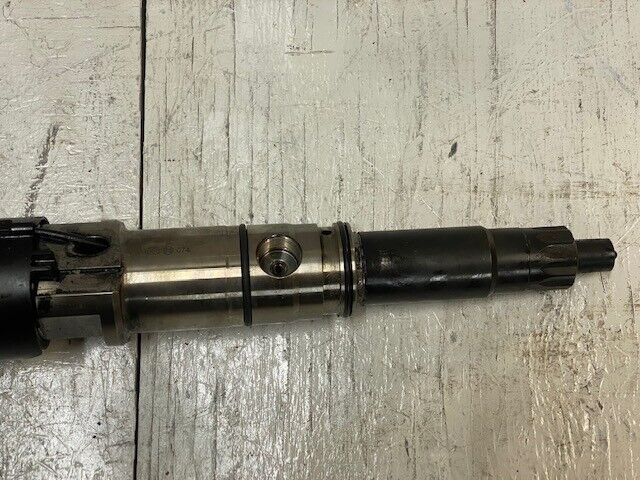 Bosch Injector Y431.K05.931 K0741101 GE T3 84A214552P16X 323X1041R - USED