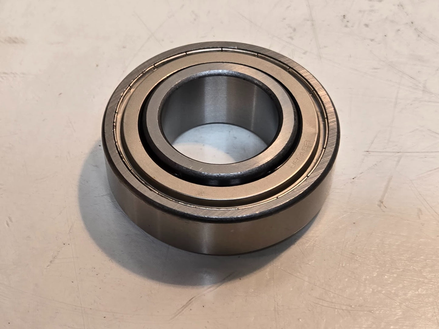 Metal Shielded Ball Bearing 88128R | 80 mm OD 38.9 mm Bore 27.37 mm Thick