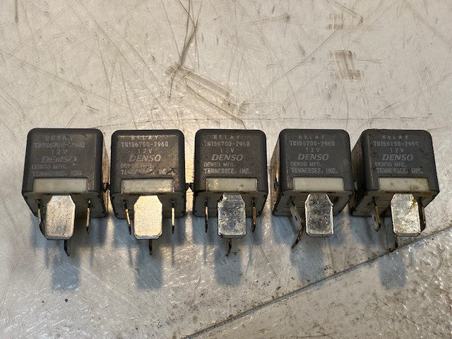 5 Quantity of Denso TN156700-2960 Power Relays 12V (5 Quantity)