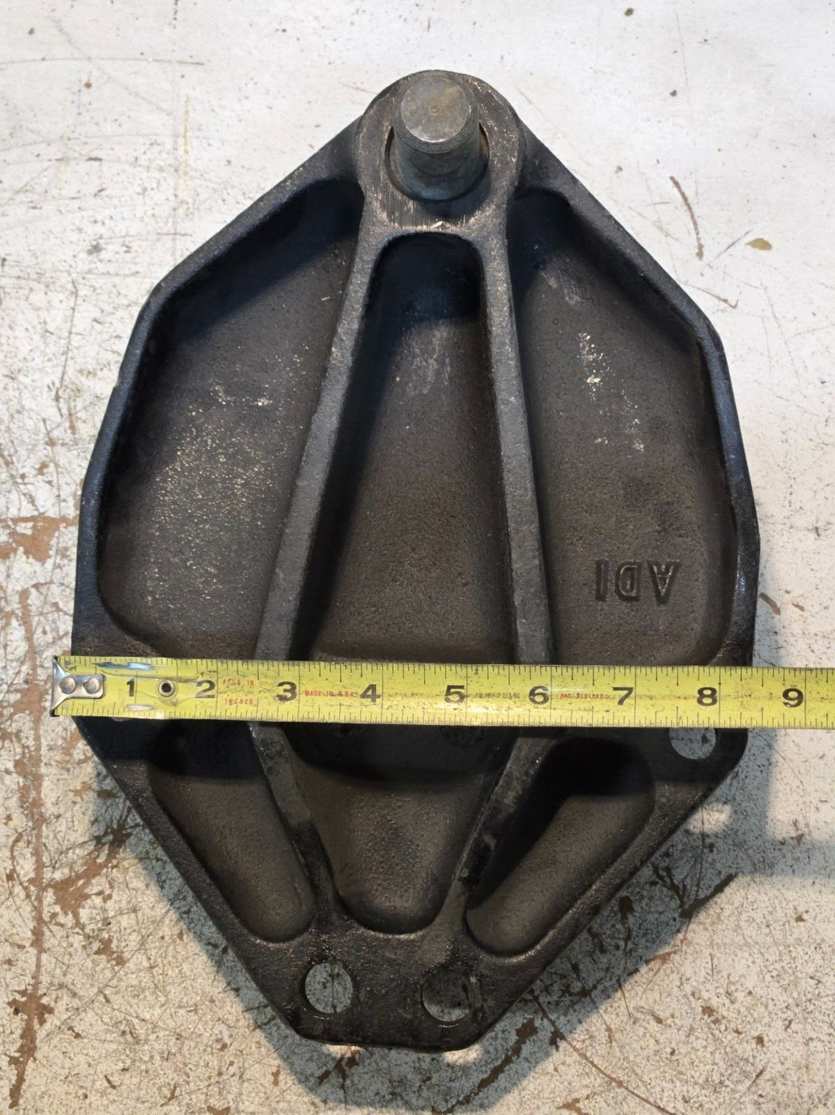 Front Spring Hanger Bracket 1658157C3 for International | 0214K | AD1