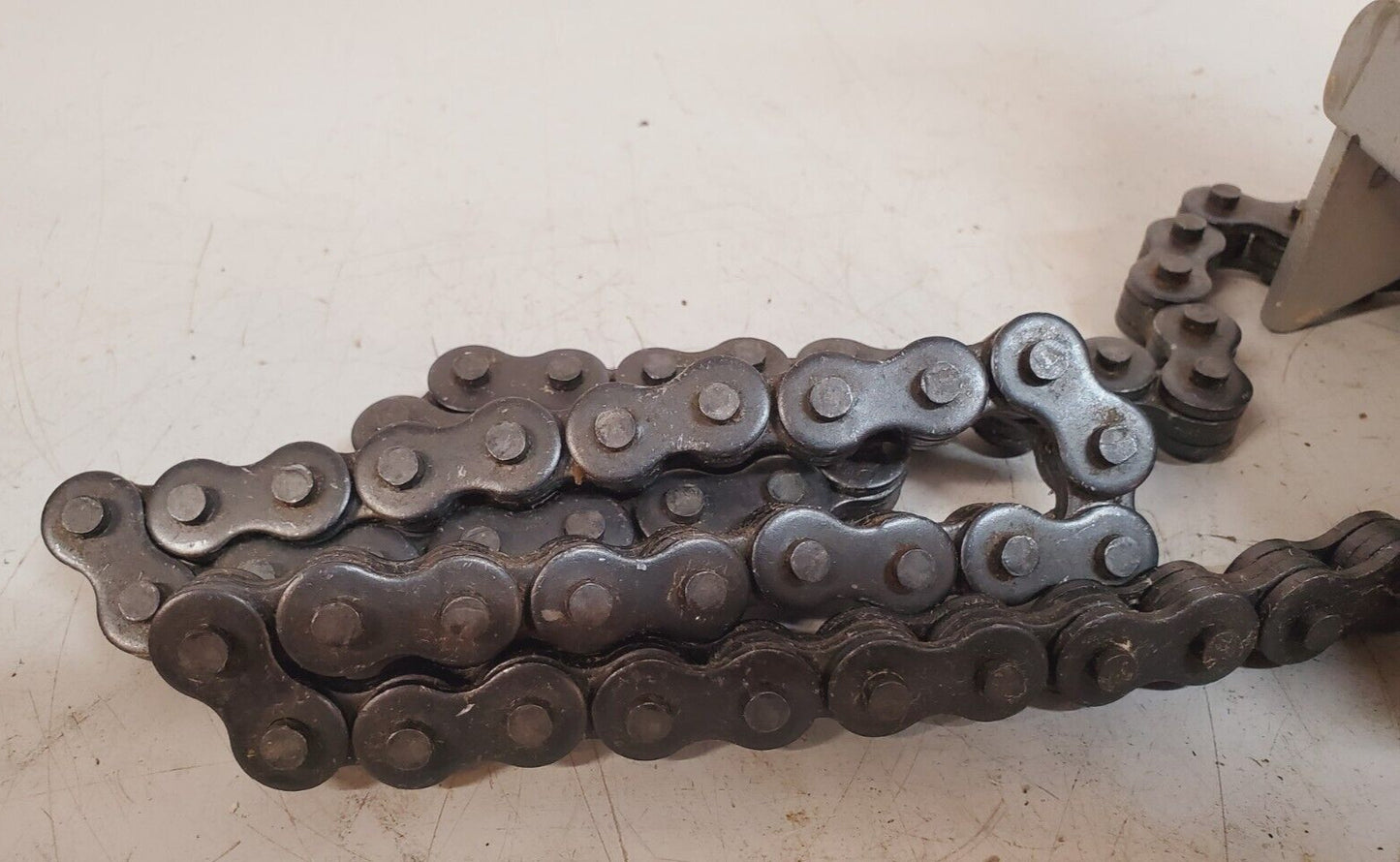 Fein Large Pipe Clamp Chain 8" x 5.5" x 10-1/4"