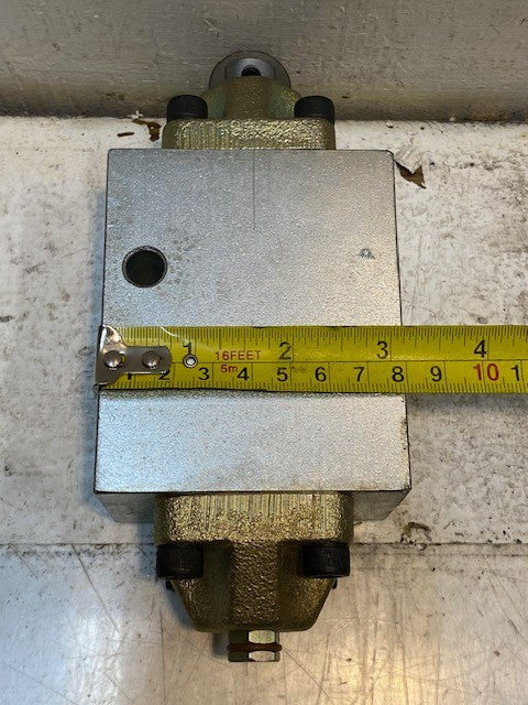 Parker Forest 987773 Hydraulic Directional Control Valve