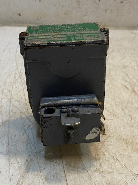 Graham White Salem Solenoid Valve 48-75 VDC 100-175PSI | 912-057 | 2.887.126