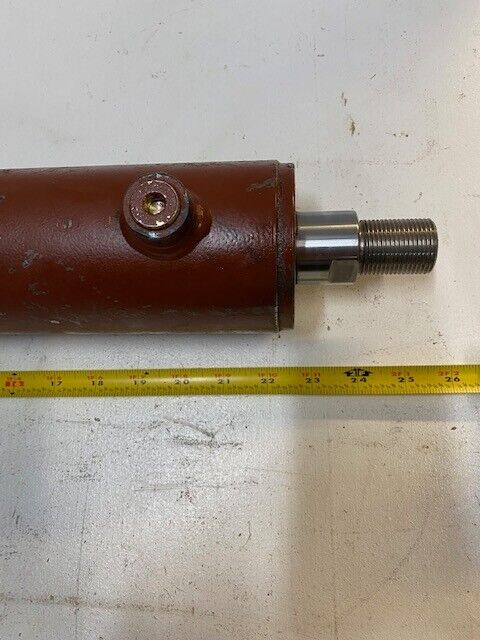 Hydraulic Cylinder 781968 28mm Threaded Shaft 28mm/60mm Attachment End