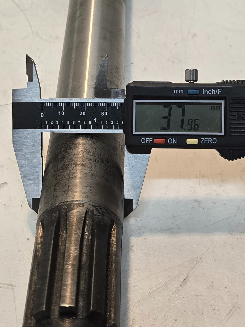 Spicer LHAir Brake S Cam Shaft AD60L | 18-995 | 80806807242A1 | 13.5" Cam Length