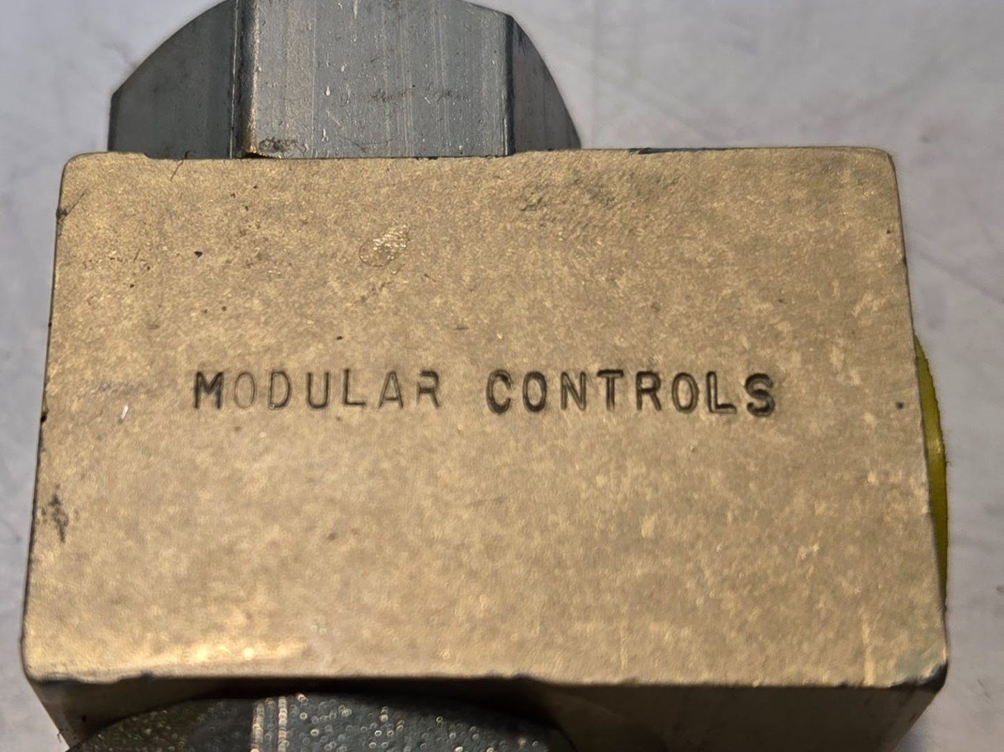 Modular Controls DSV1-8-B-2 6148 Hydraulic Control Valve | 1/4" FPT Ports