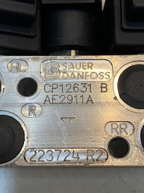 Sauer Danfoss Steering Valve CP12631 B | AE2911A | 223724 R2 | MA13-12D-21W-DE
