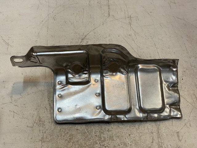 Starter Heat Shield 3858527C3 | 15-1/2" Long 7-1/2" Wide 5" Tall
