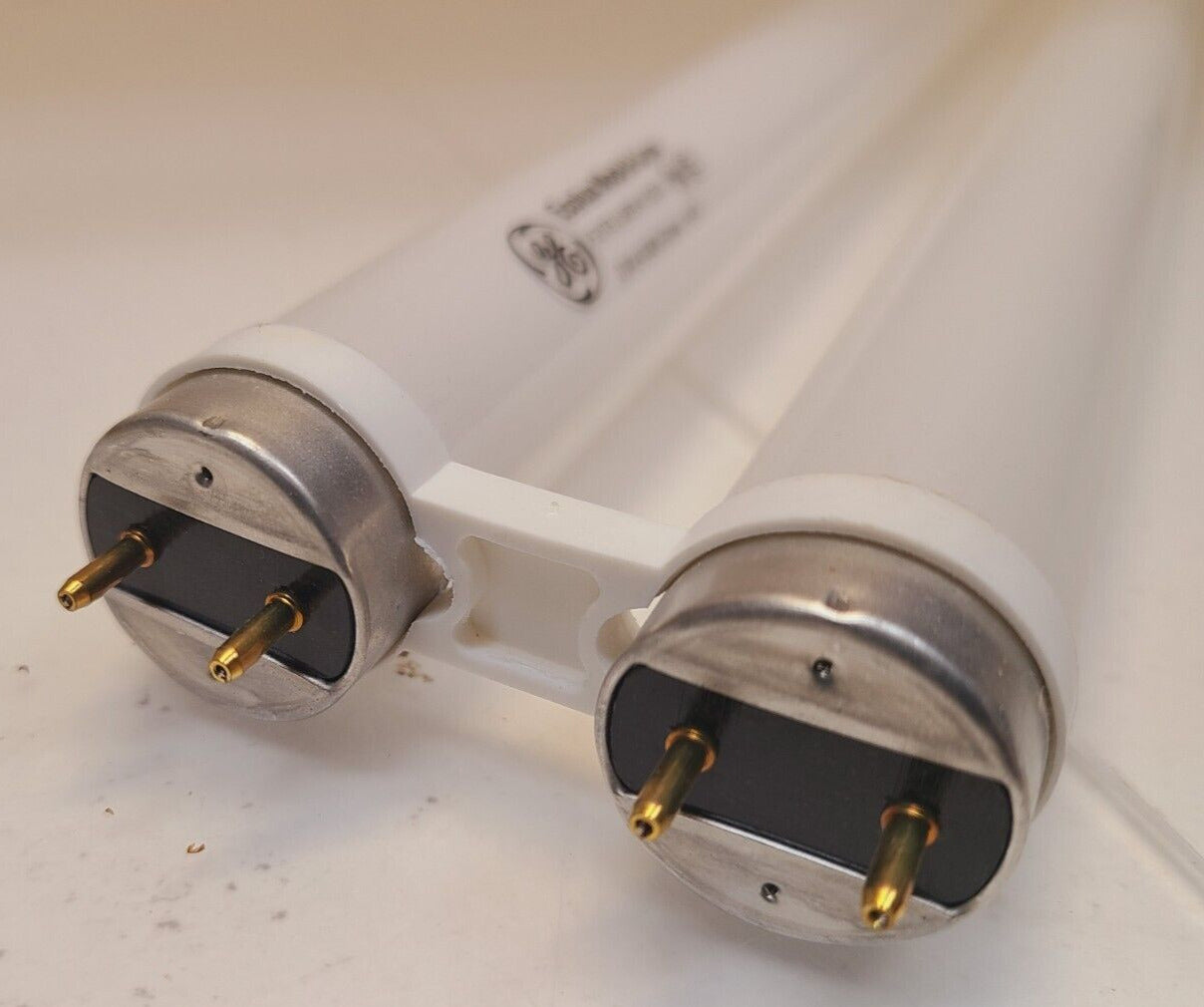 4 Qty of General Electric Fluorescent Lamps F31T8SPX41/U/ECO | 31W 4100K (4 Qty)