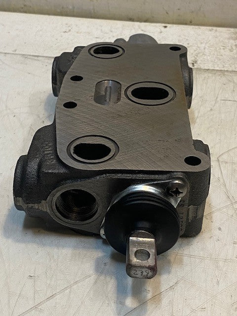 Hydraulic Pressure Control Valve 842566500 | 6221 | 33121-SS | 33100-312C