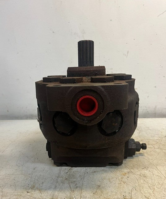 Hydraulic Pump Stroke Control Valve Housing R42663 Replacement For Tractors