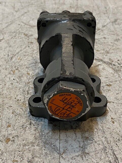 Salem Line Hydraulic Pump 2421-1 | 7"x3"x3"