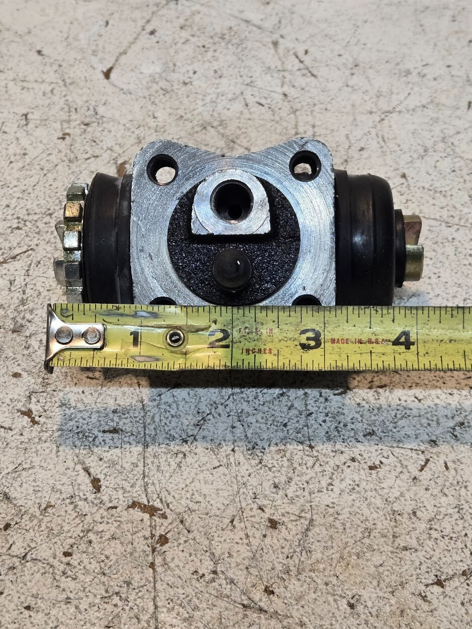 2 Quantity of Rear Right Brake Cylinders for Toyota FJ (2 Quantity)