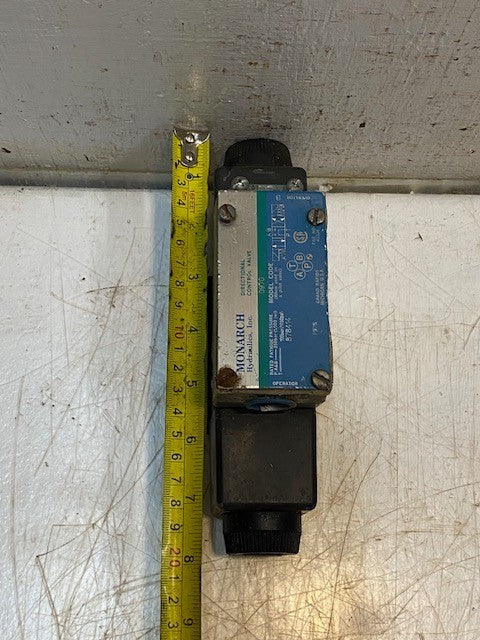 Monarch Hydraulics Directional Control Valve 878414 | 0970 | 110V50 .48AMP