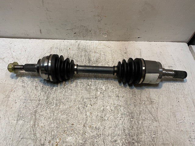 Axle Drive Shaft BT-122 C2688-01 | 27" Long 29-Spline 32mm End 23mm Thread