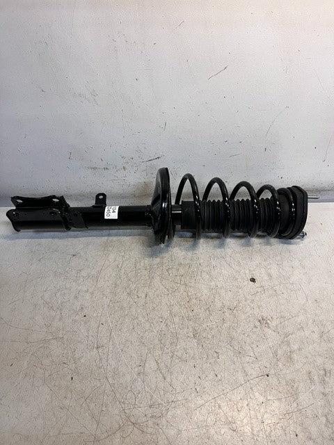 Front Strut And Spring Assemblies Driver And Passenger Side 104132450 | 10513250