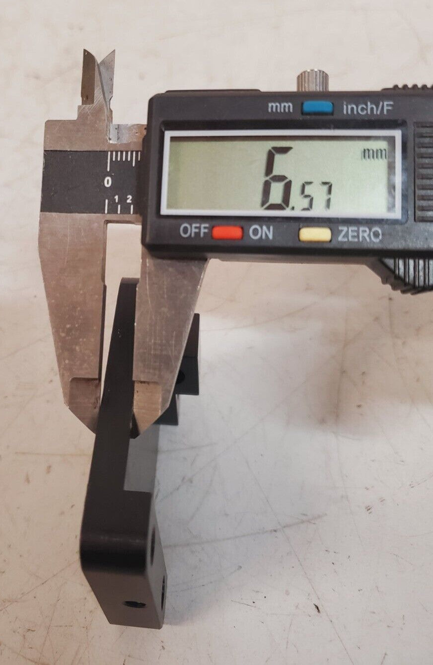 90 Quantity of Camera Mounts PNM00136 | PNM 00136 (90 Qty)