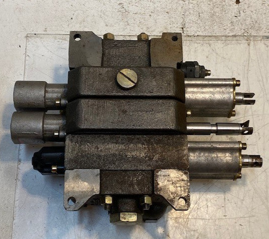 Salami Directional Control Valve VD08A/FBDSD/U4S | 623500990