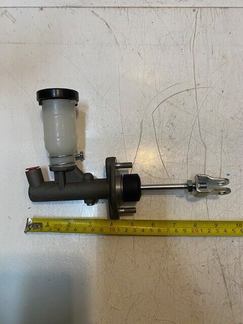 Duralast 12657 Clutch Master Cylinder 2095-17238