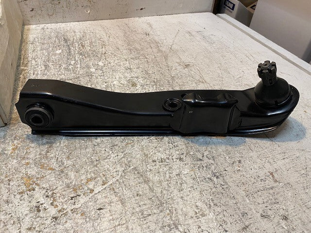 Mevotech Supreme Suspension Control Arm & Ball Joint Assembly MS3063