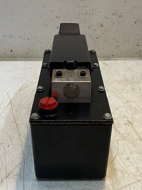 Replacement Air Hydraulic Pump for Rotary Lift FC5889, Model G, 3200 PSI