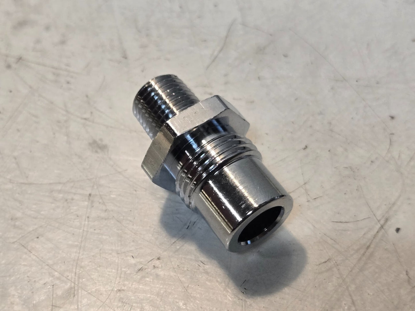 10 Quantity of Bay Corporation 1221-4DV DISS DV Adaptor 1/4" Male NPT (10 Qty)