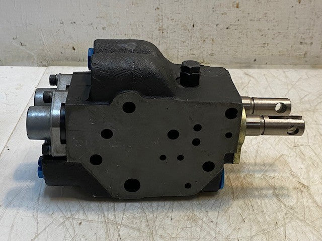Clark Terex Forklift 2 Spool Auxiliary Hydraulic Valve CPN 2783167 | 502030