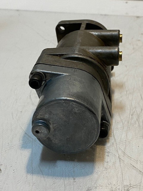 Hydraulic Pump Valve Air Actuator 6" L 2-3/4" W 2-1/4" H 27mm Bore