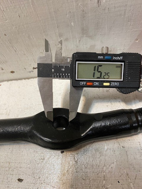 Tie Rod End SV14 32" Long 25mm OD 22mm Threaded End