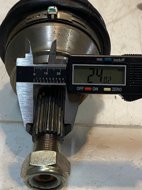 CV Driveshaft V1E07G5 | MM74870 | 63013 | 20mm Thread 22" Long 22-Spline