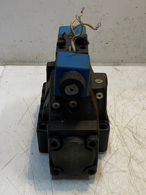 Vickers Directional Control Valve DG5S-8-2N-K-M-FW-B5-30 | DG4V-3S-6N-M-FW-B5-60