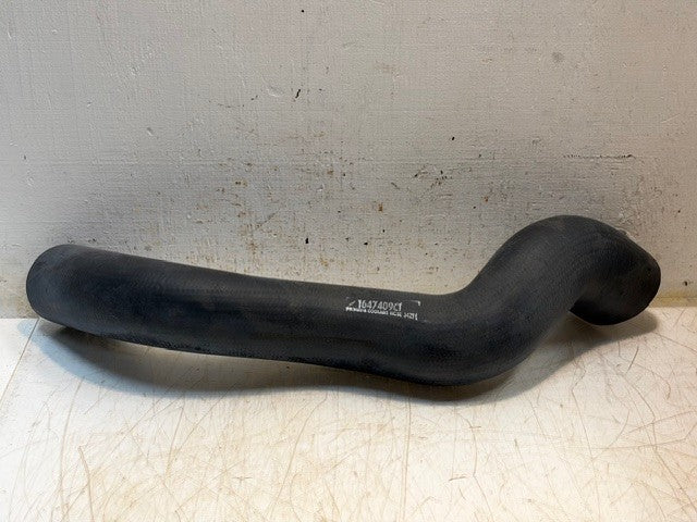 Navistar International Upper Radiator Premium Coolant Hose 1647409C1 | 34294