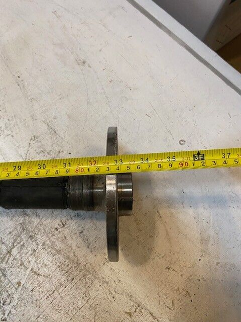 Nitro Axle Shaft 28-Spline 30mm End 15-Bolt 14mm Holes 6-1/2" Wide 33-1/2" Long