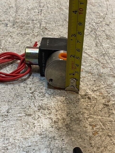 Parker Fluid Control Solenoid Valve 71335SN2ENJ1N0H111C2 | 24V DC 10 Watts