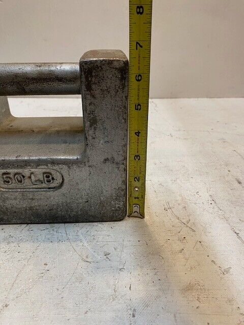 Cast Iron 50 lb Weight w/ Grip Handle D830