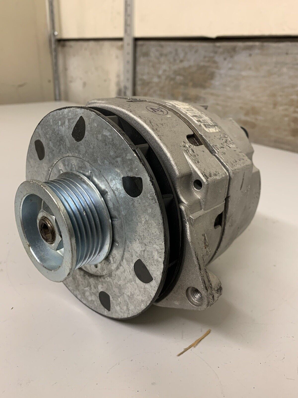 Valucraft Alternator 7194-6-3 DAMAGED