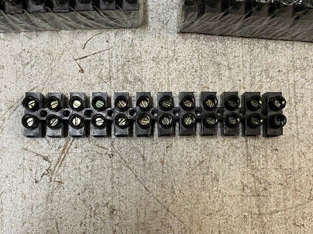 20 Pieces of Model 15A Connectors 380V | 5-1/4 in Length