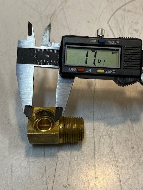 Weatherhead 90 Degree 1/2" Brass Inverted Flare Elbow 402x8x8 | 21mm Thread