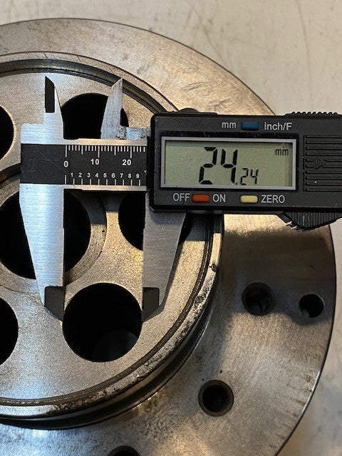 Crankshaft Pulley for Cummins 31mm Bore 24mm Holes 9-1/4" Tall 8-5/8" Dia.