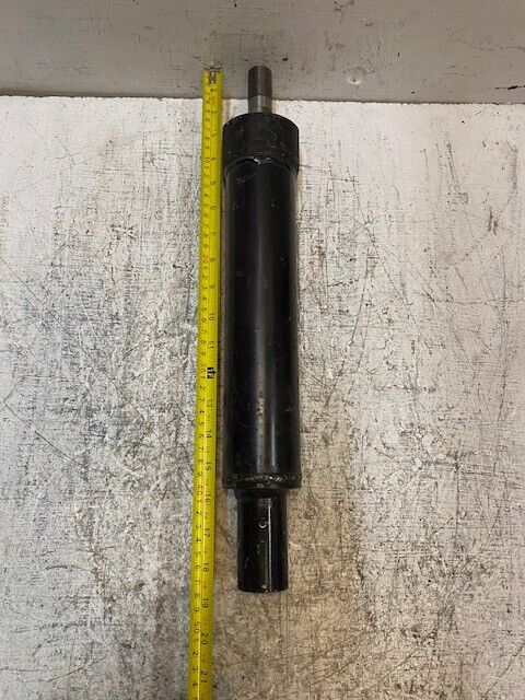 Hydraulic Cylinder 18-3/4" Long 41mm End 31mm ID 67mm OD 24mm Threaded End