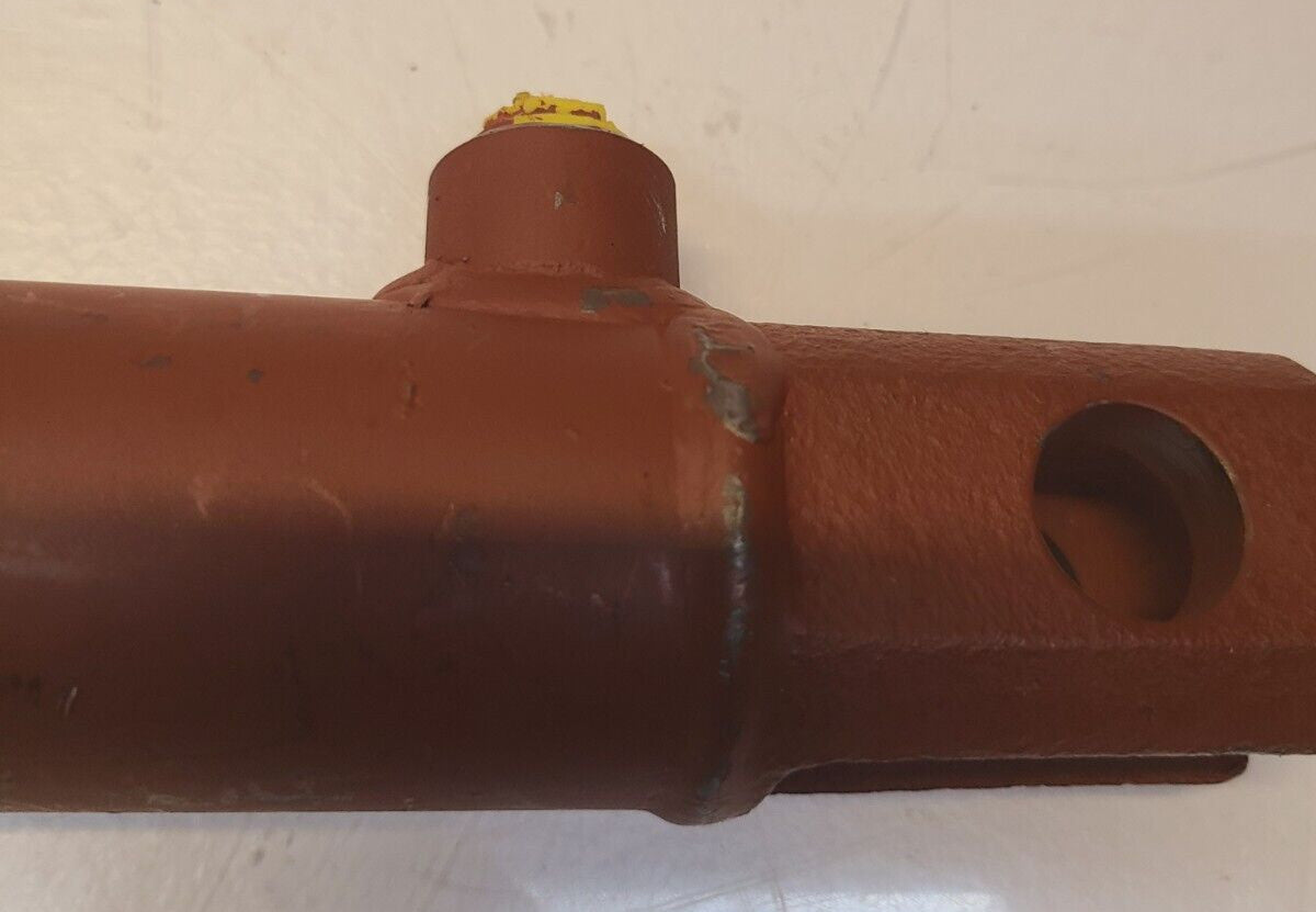 Hydraulic Cylinder 1-1/2" | 585-2507-0 | 099836P | S0702 | 10-00 | 212S40-01