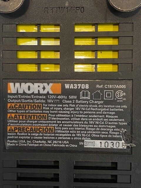 Worx Powerstation WA3708 | 18V Class 2 Battery Charger 120V-60Hz 58W C1817A005