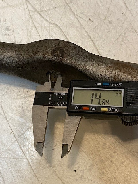 Tie Rod End 879 AB KDK 37-1/4" Long 25mm Threaded End 28mm Shaft Dia. 15mm Hole