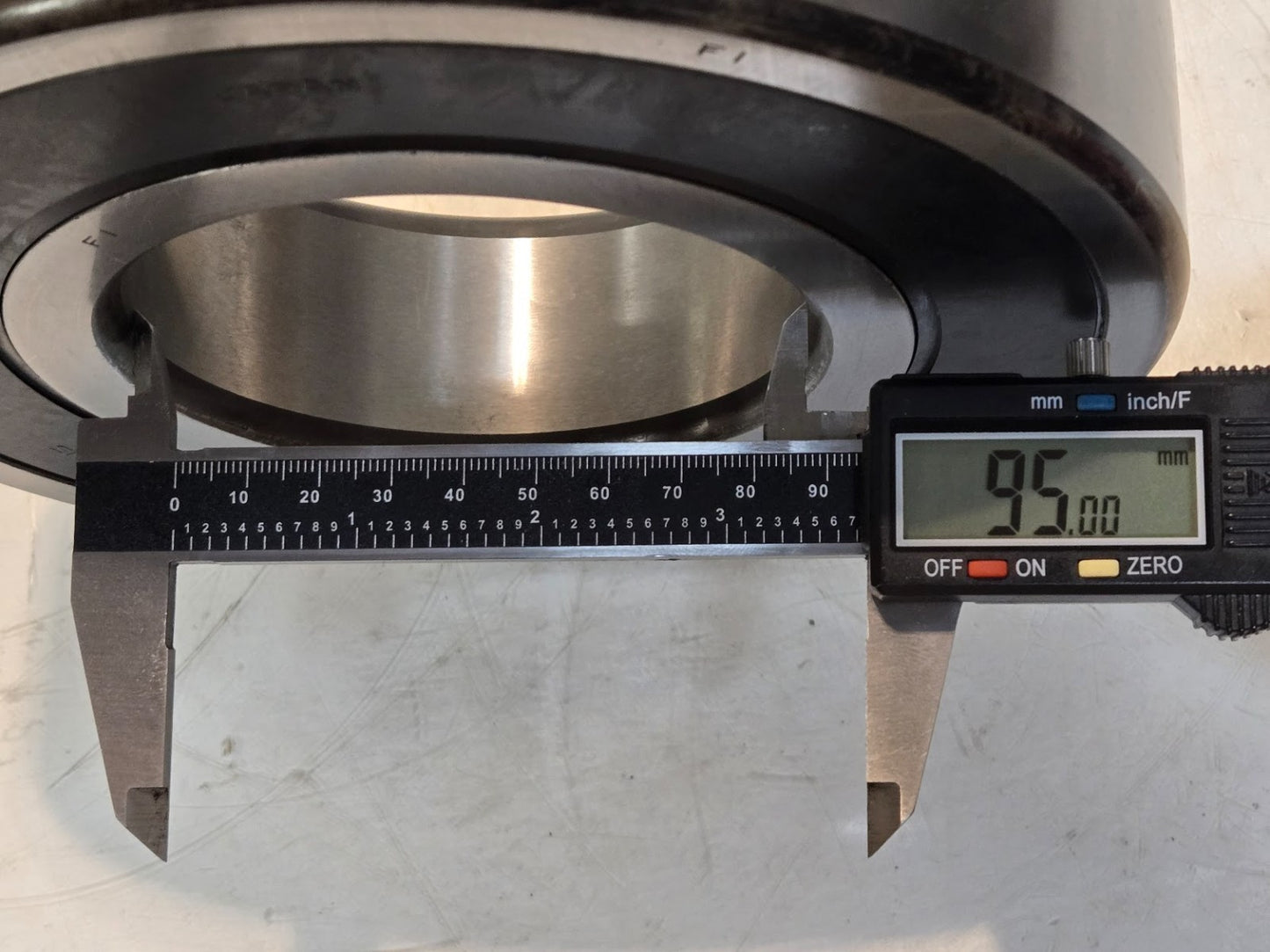 Nachi Deep Groove Ball Bearing 6319NS | 200 mm OD x 95 mm Bore x 45 mm Thick