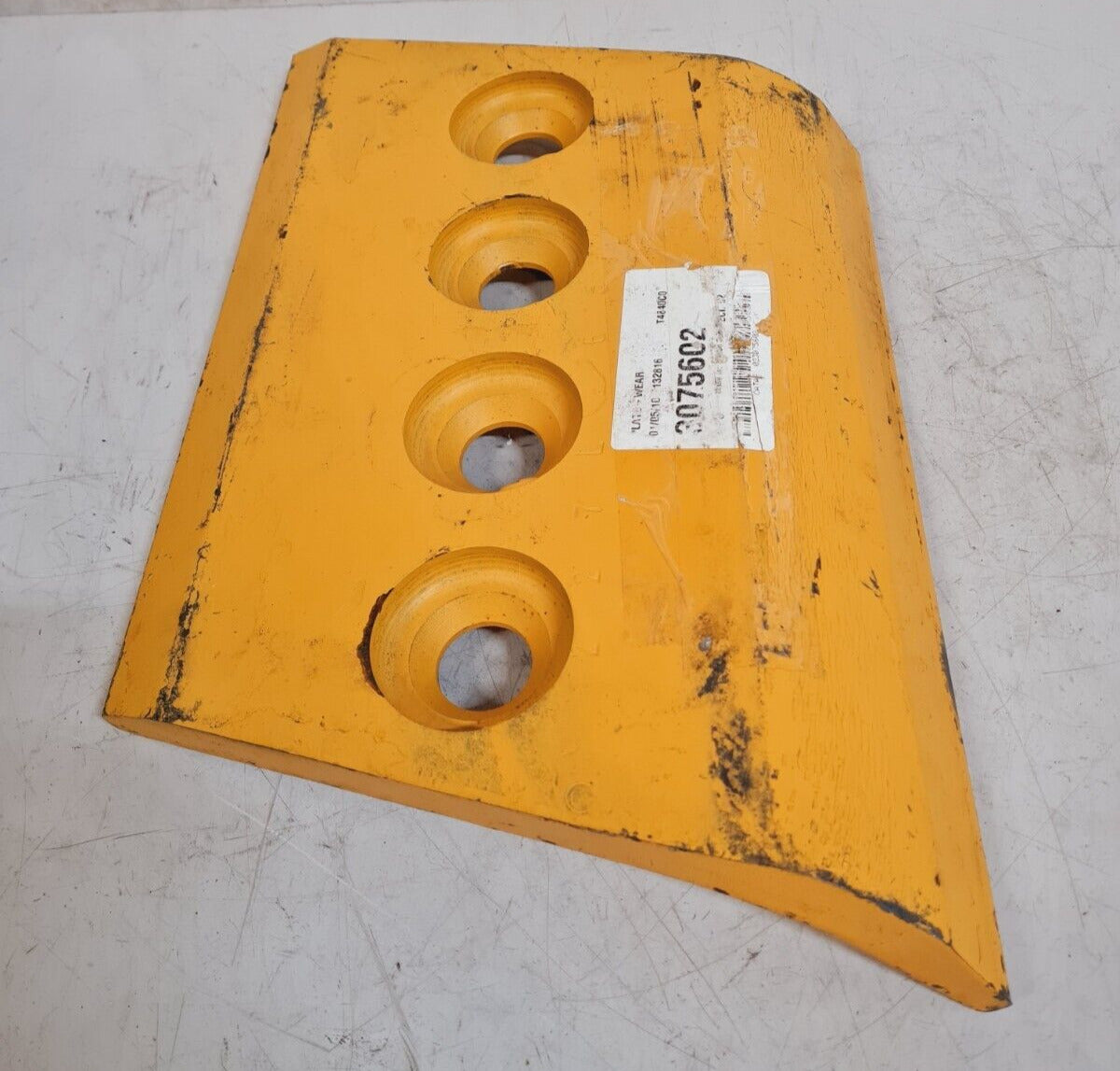 CAT Plate-Wear Part Number 3075602 | T4840C0 | 023075602