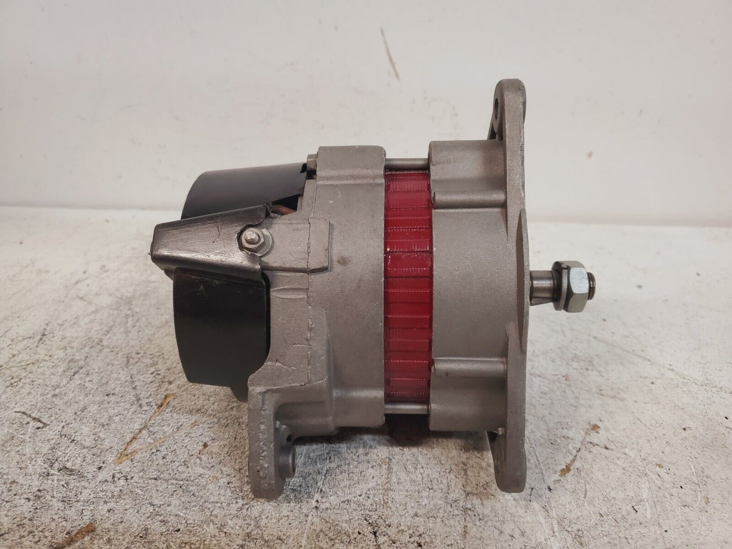 British Rotating Electrical Remanufactured Alternator for Land Rover Series