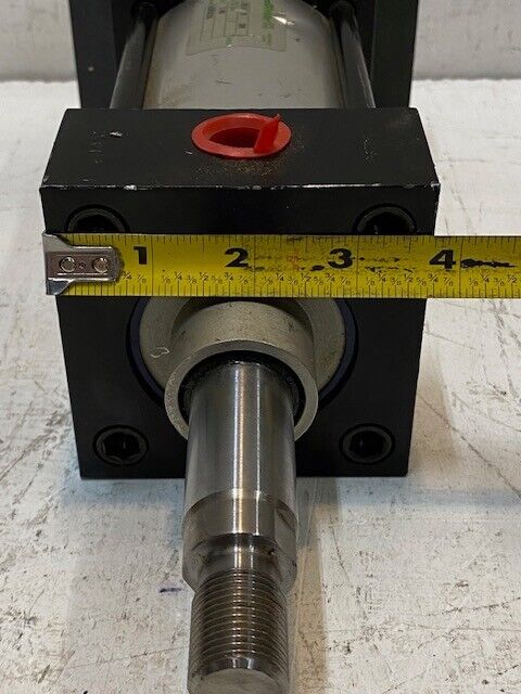 Miller Pneumatic Cylinder Model DAL61P2N | 02050296 | 3-1/4 Bore