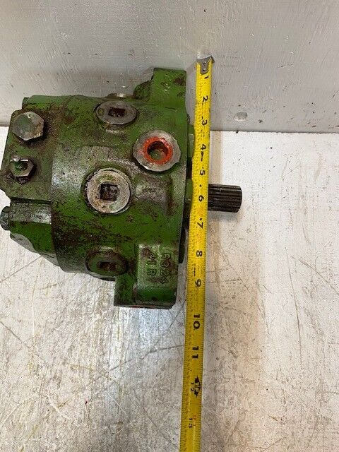 John Deere Hydraulic Pump R32442R, R324, 41R