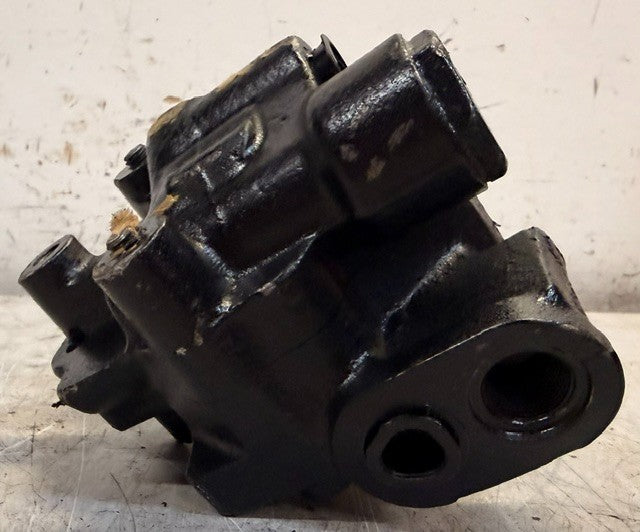 Eaton Remanufactued Cast-Iron Front Mount Power Steering Pump R21-H-298