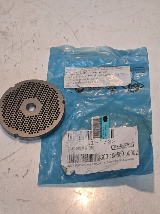 Hobart 3246PLT-1/8S Stay Sharp Plate | #32 1/8" | 3 Notches | S00-108580-00002